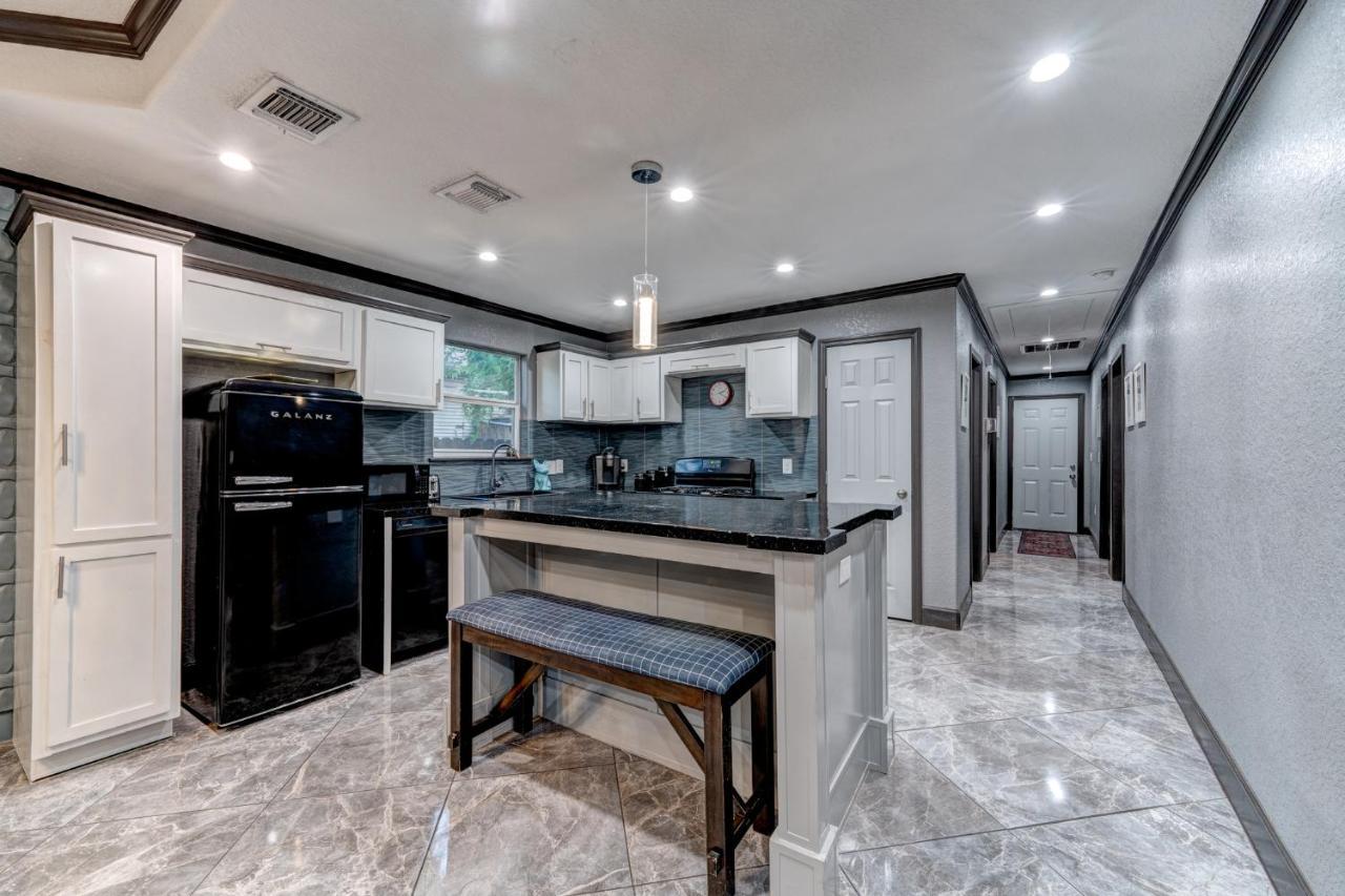 סן אנטוניו Private Hot Tub3Bd2Ba 2 Miles To Sa River Walk מראה חיצוני תמונה