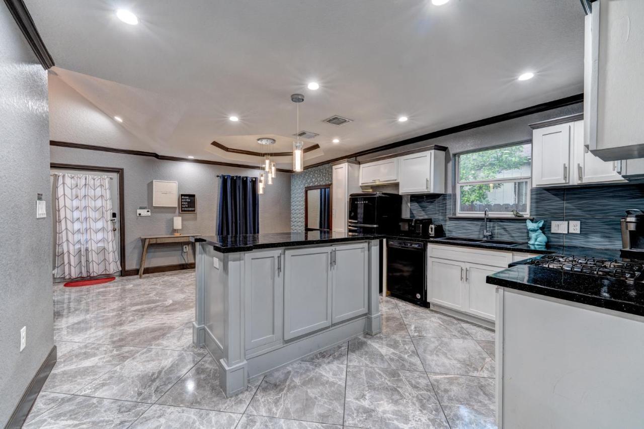 סן אנטוניו Private Hot Tub3Bd2Ba 2 Miles To Sa River Walk מראה חיצוני תמונה
